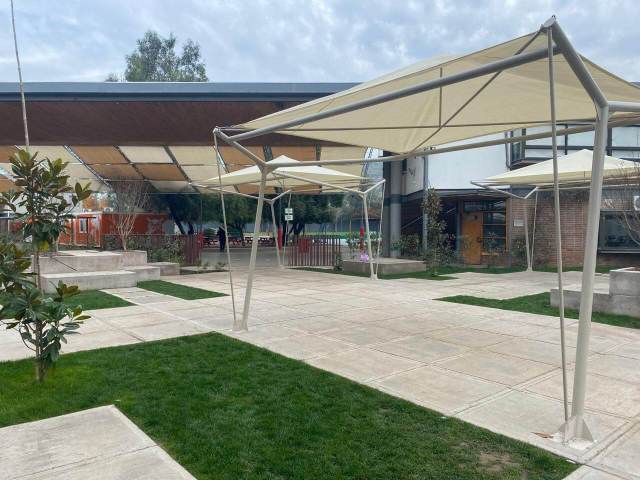 Patio del Encuentro 1